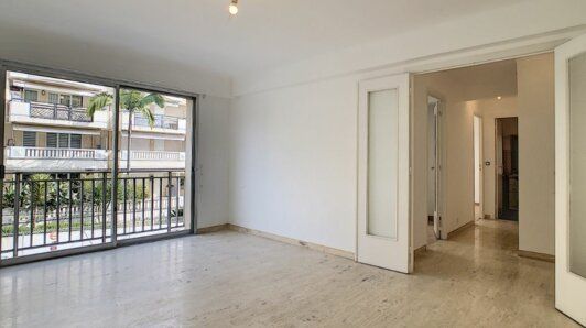 Appartement 1 pièce 50 m²