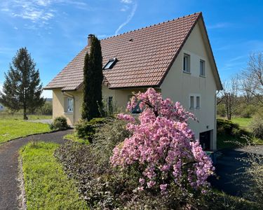 Maison familiale de 122 m2 dans la commune de Saint Loup sur Semouse, au coeur d'un quartier 