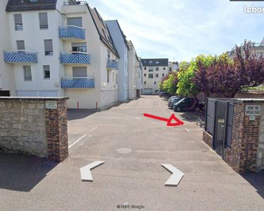 Parking à louer