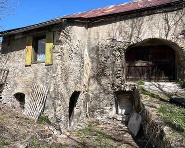 Authentique maison de village au Monêtier-Les-Bains - A restaurer