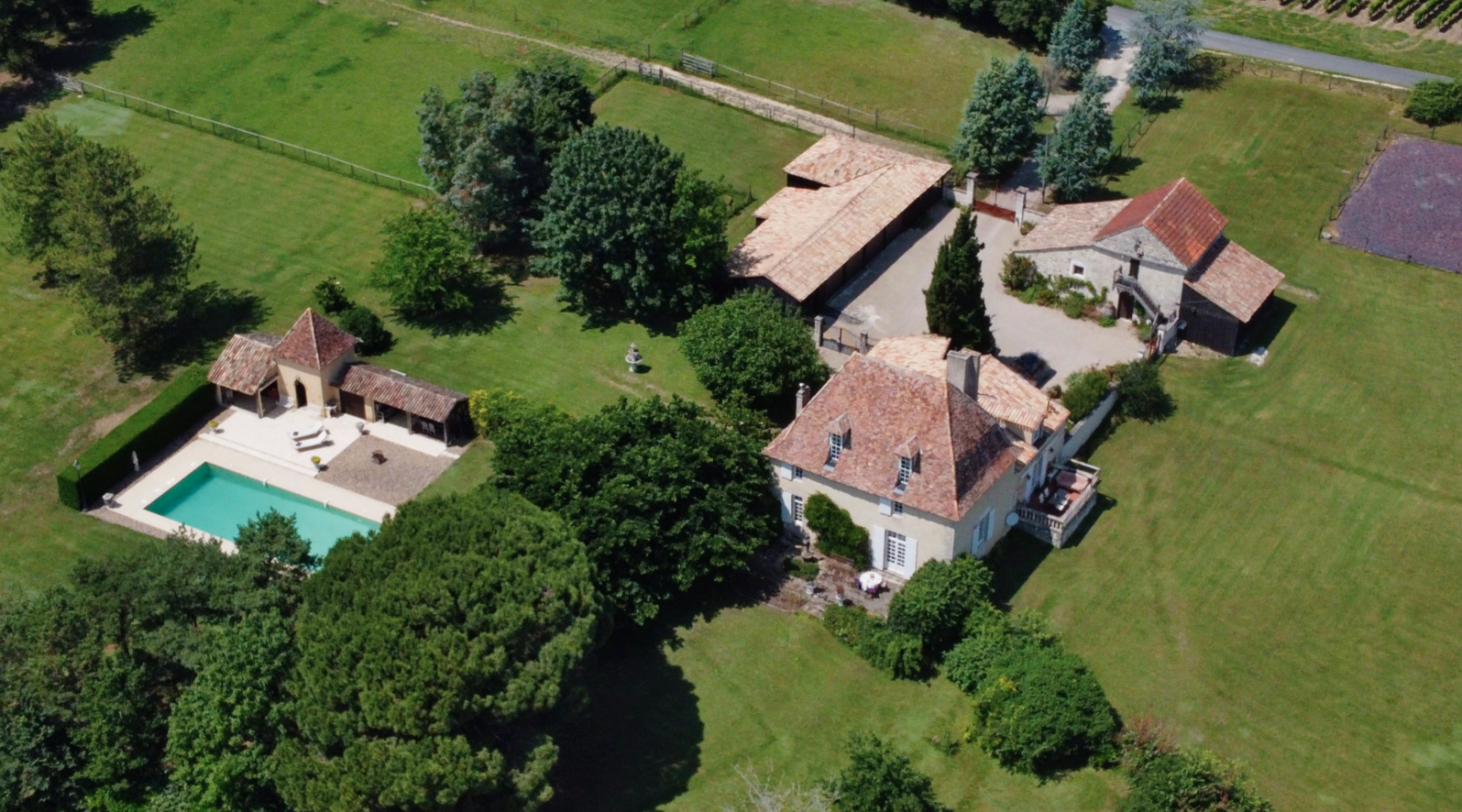 Prpopriété de campagne en Périgord 