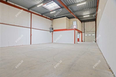 Local commercial 245 m²
