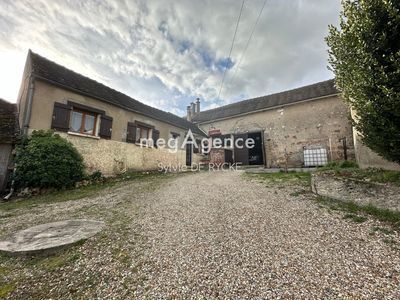 Maison sur 981m2 de terrain clos