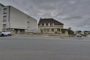 Local commercial Clermont 250 m2