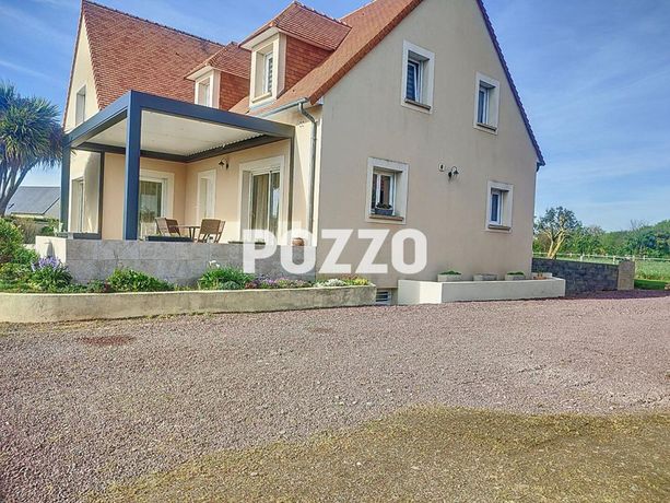 Maison 7 pièces 216 m²