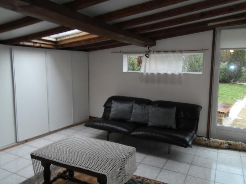 Studio 1 pièce 20 m²