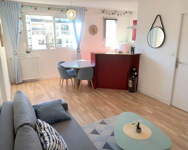 T2 Cosy 42m² + Cave + Parking (sus) 