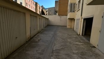 Parking - Garage Location Toulon   121€