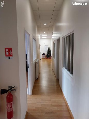 Bureaux 311 m²