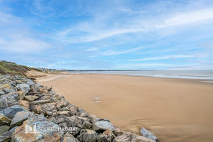 ST MICHEL - THARON PLAGE - Appartement face mer