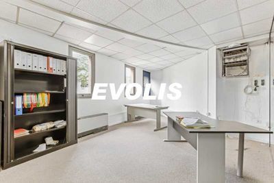 Bureaux - A LOUER - 279 m² divisibles à partir de 19 m² 