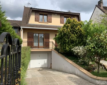 Maison 6 pièces 121 m²