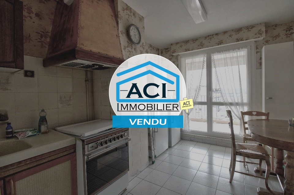  VÉNISSIEUX - Appartement type T4 - 78 m2 - Garage - Balcon 