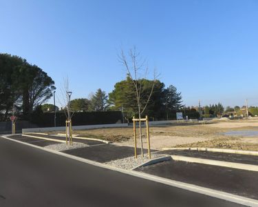 Terrain 500 m² Camaret-sur-Aigues