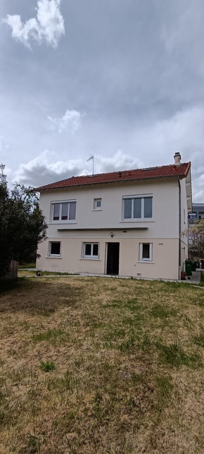 Maison 6 pièces 120 m²