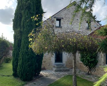 Maison briarde avec piscine