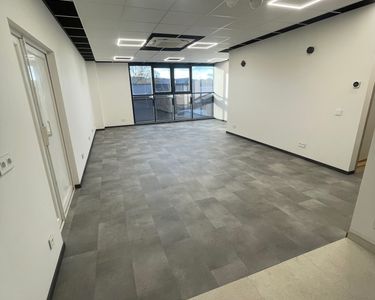 Bureau - loft 50 m2 - bail commercial