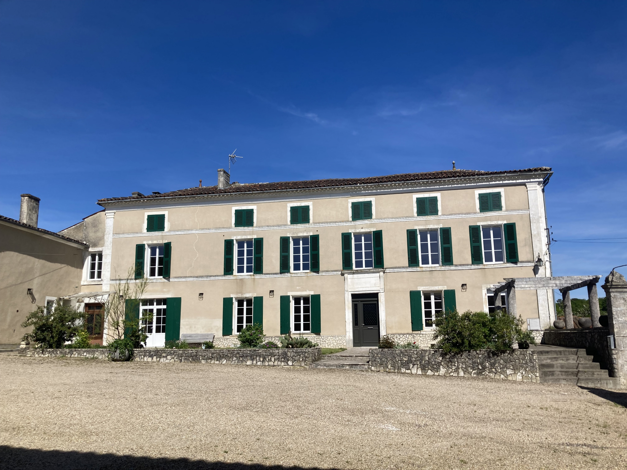 VAL DE COGNAC - Cherves Richemont Grande maison Charentaise 