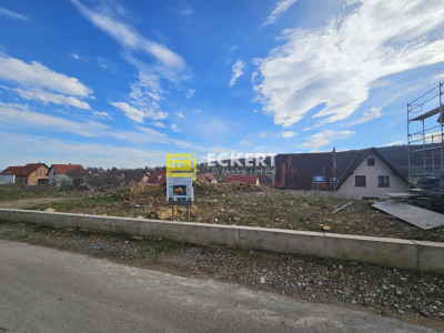 Terrain 475 m²