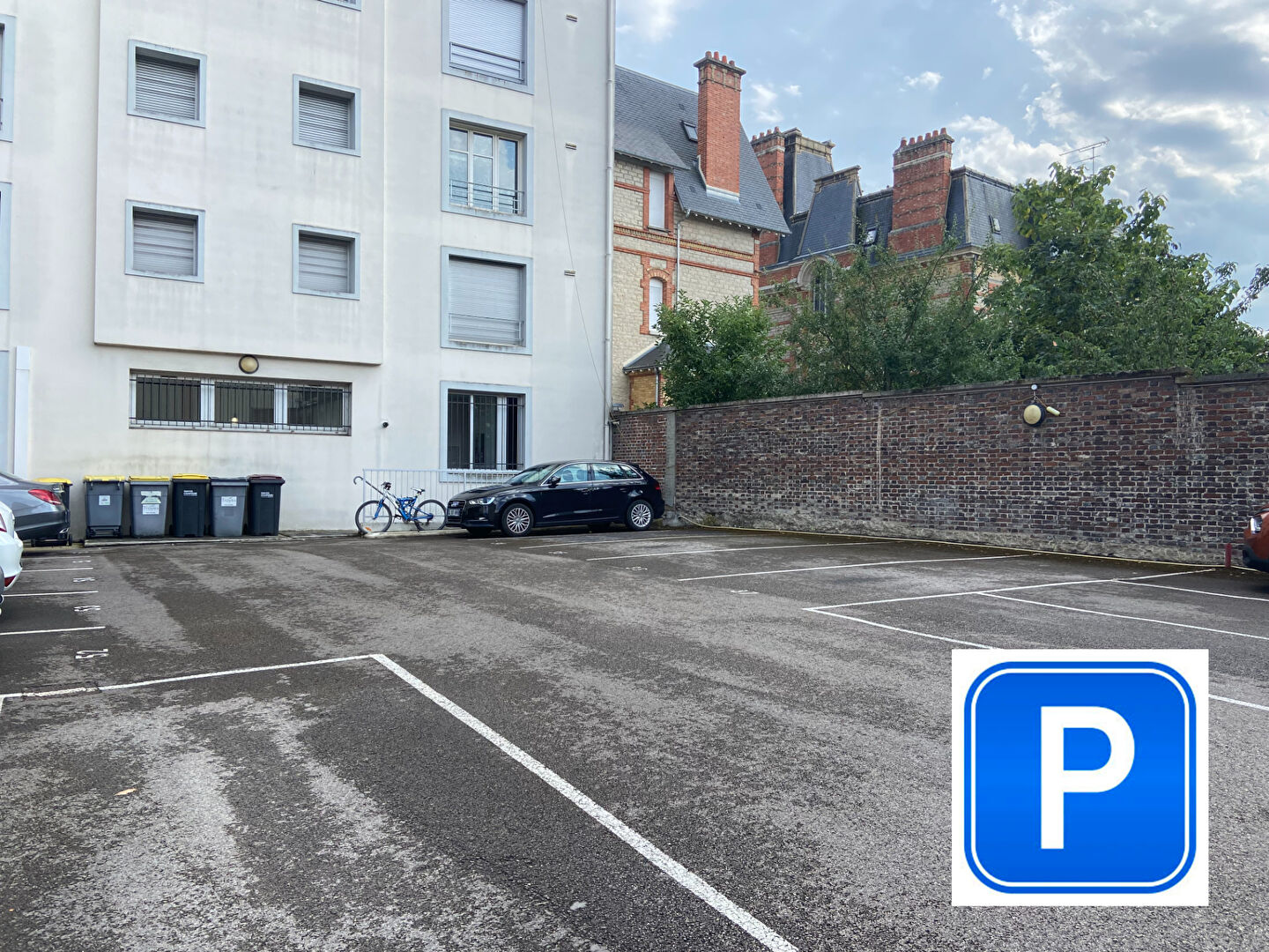 Parking - Garage Vente Troyes   14000€