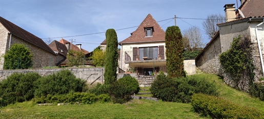 Saint-Sozy - maison en pierre 3 chambres habitable tout de suite avec vue à pied à la rivi