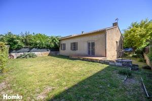 Maison de plain-pied - 100 m² - Trois chambres - Terrain 470m² - Garage