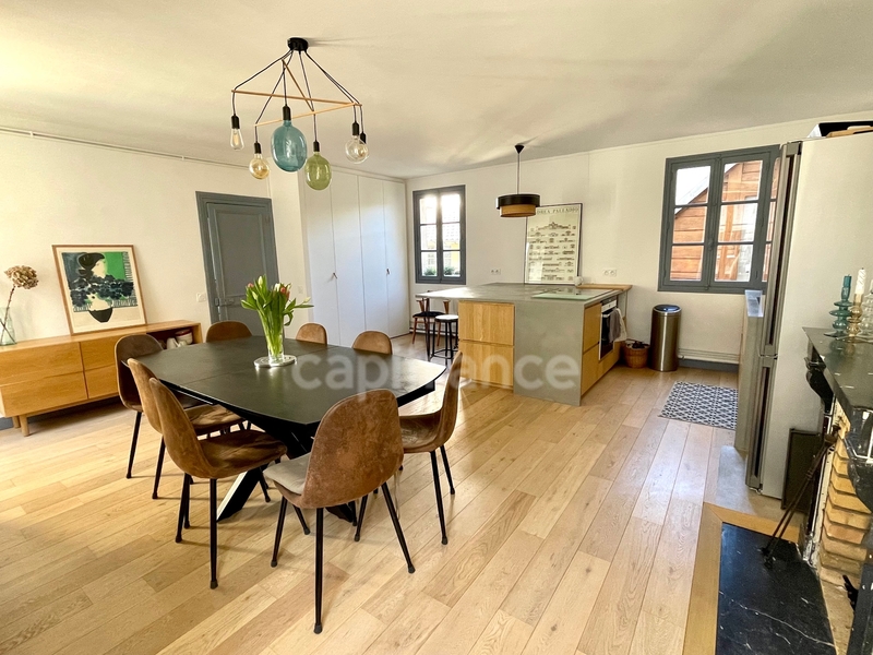 Dpt Yvelines (78), à vendre VERSAILLES maison P8