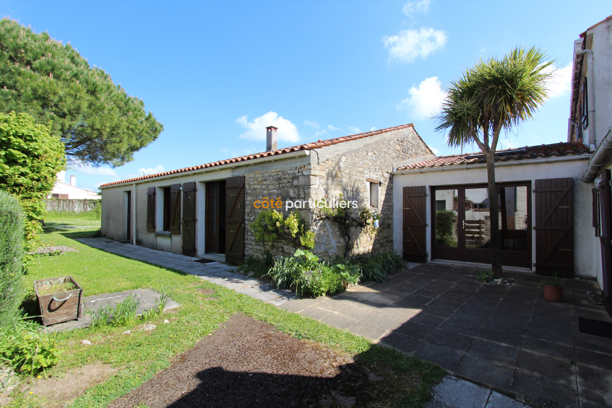 Maison avec studio centre de Saint-Michel-en-l'Herm à 7km des plages