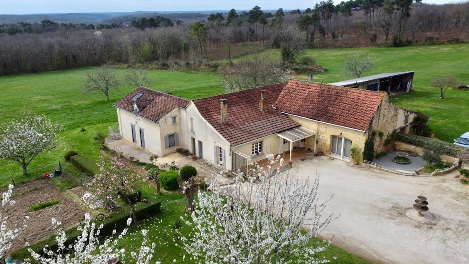 Maison 7 pièces 136 m² 