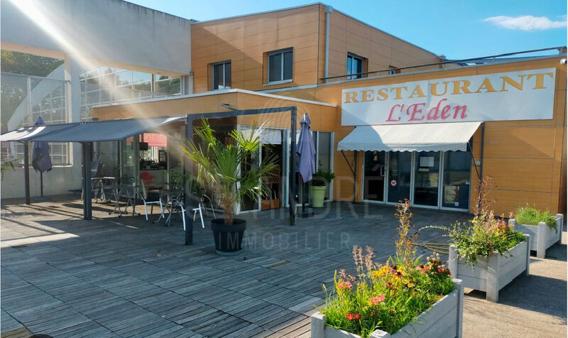 Vente Commerce divers à La Côte-Saint-André 119 000 €