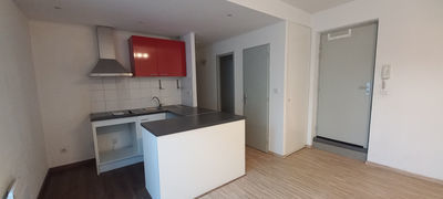 31600 SEYSSES: Loue appartement T2