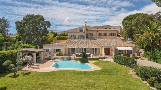 Manoir de charme vue Mer et l' Esterel 