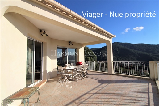 Villa en viager avec une belle vue mer panoramique.