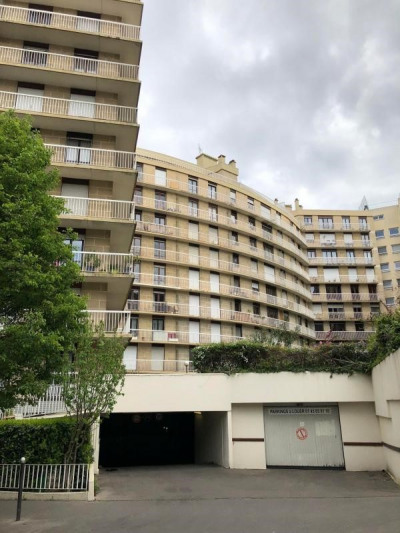 Parking - Garage Location Paris 13e Arrondissement   90€