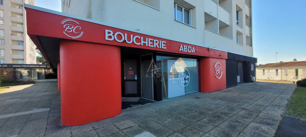 Boucherie 8 pièces 130 m²