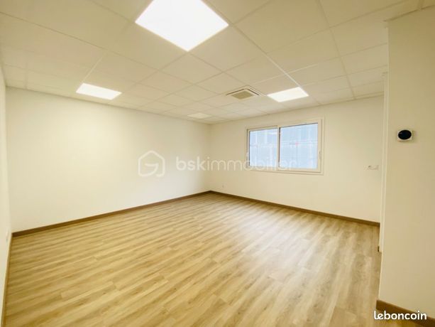Bureau 26 m²
