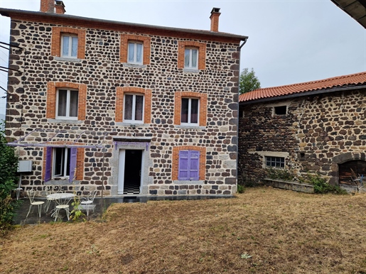 Corps de ferme / Possibilité hébergement touristique Monistro