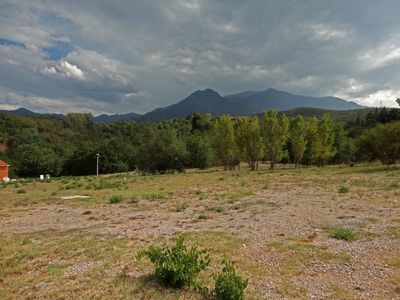 Dpt Pyrénées Orientales (66), à vendre PRADES terrain constructible de 374 m² - Construction 