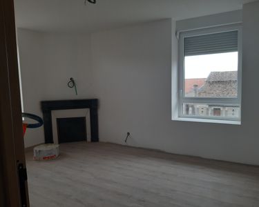 F4 1er etage 90m2