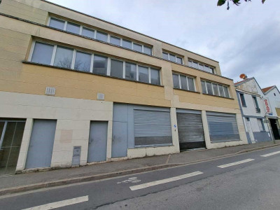 Local commercial 4327 m²