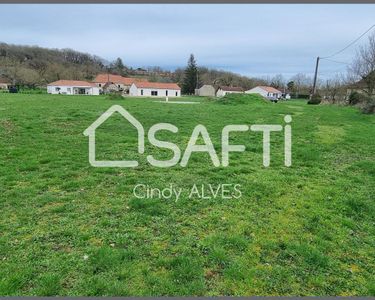 Terrain 2838 m² TAURIAC