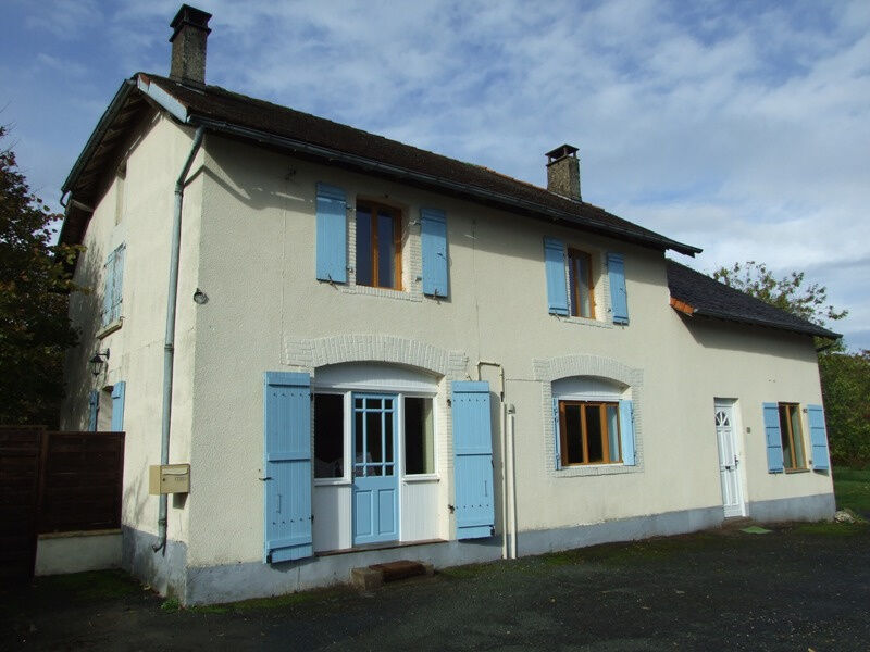 Vente Maison 160 m² à Saint-Pierre-de-Frugie 188 125 €