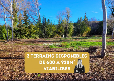 Terrain 600 m²