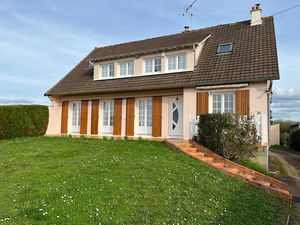 Maison Vente Girolles 9p 160m² 168000€