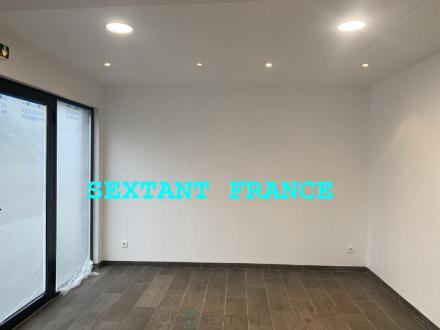 Immobilier professionnel Vente Grand-Couronne  38m² 119000€