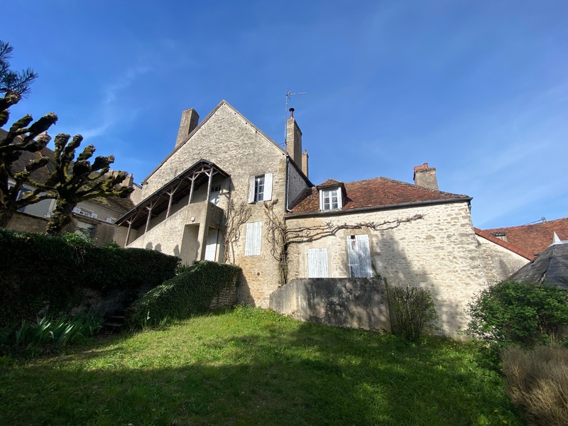 Maison de 170m2 à rénover - Châtillon-en-Bazois