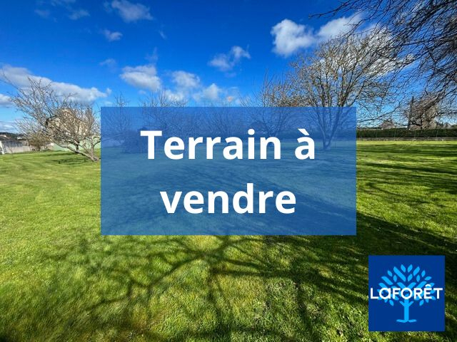 Terrain 767 m²