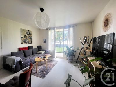 Appartement 4 pièces 73 m² 