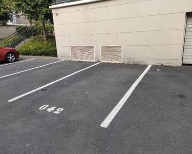 Parking à louer Villeneuve-le-Roi