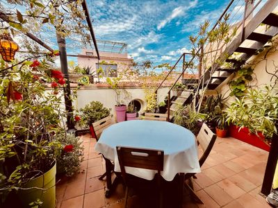 Vends maison de ville, La Ciotat, 3ch, 3 sdeb, près port, plages et calanques, solarium vue mer 